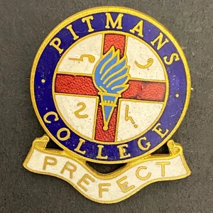 Pitmans College "Prefect" (Business School) Enameled Pinback c1940's-50's VGC - Picture 1 of 5