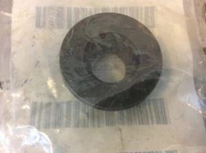 00-11 Ford Focus Axle Nut Retainer YS4Z-3B477-AA NOS Genuine Ford - Picture 1 of 4