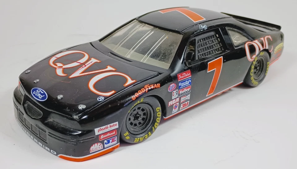 Revell 1991 #7 Geoff Bodine Diecast Ford Thunderbird, QVC NASCAR Racing, 1:24. Foto 1 de 4