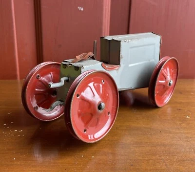 🔥 Rare Antique 1916 Woodhaven Animate Climbing Tractor Tin Wind Up Toy - Image 1 of 4