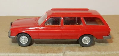 Micro WIKING Ho 1/87 Mercedes Benz 250 T Rosso No. Box - Immagine 1 di 4