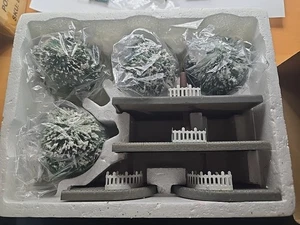 Juego de accesorios de 14 piezas Dept 56 The Heritage Collection 5516-6 BOULEVARD - Imagen 1 de 4