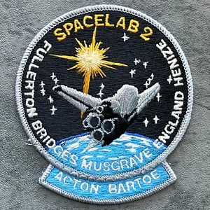 Patch originale NASA Spacelab 2 Fullerton Bridges Musgrave England Acton Bartoe - Foto 1 di 3