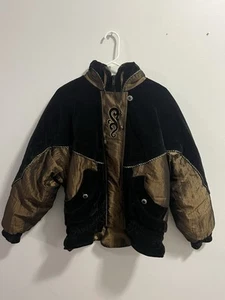 Cappotto donna vintage Braetan medio in velluto con dettagli oro anni 90 - Foto 1 di 7