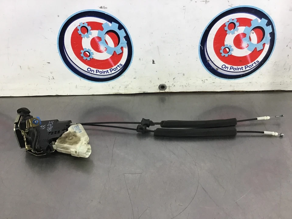 Infiniti G35 2004 sedán pasajero derecho puerta trasera actuador OEM 13BGFCE Foto 1 de 4