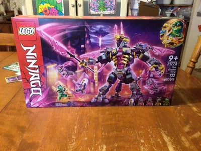 New NIB Lego NINJAGO The Crystal King 71772 Lloyd Harumi 722 pcs SEALED Big Mech - Image 1 of 4