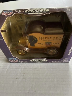 GearBox 1912 Ford Hershey's Chocolate Truck Bank 1/24 With Box Limited Edition - Image 1 of 4
