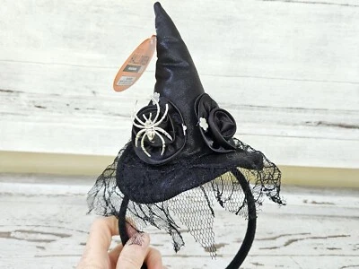 NUEVO Diadema Sombrero Bruja Negro con Rosas Satinadas, Araña, Tul - Espeluznante Halloween Foto 1 de 4