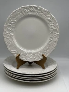 Mikasa FLOWER BASKET WHITE EE900 Dinner Plate 11" Embossed - Picture 1 of 5