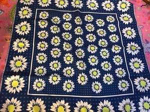 Lush 💥 Knot Wrap Furoshiki 🌟Little Daisies Tuch ⭐️ NUEVO Knotwrap 💚 Daisy Dots - Imagen 1 de 3