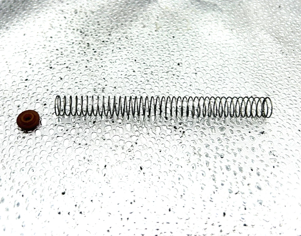 MUELLE ACELERADOR CARBURADOR TRIUMPH SPRINT 900 CARBURADOR (puede adaptarse a otros 900s) Foto 1 de 1