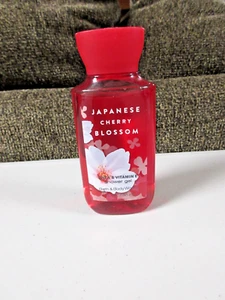 JAPANESE CHERRY BLOSSOM TRAVEL SHOWER GEL Bath & Body Works Mini Size New 3fl Oz - Picture 1 of 2