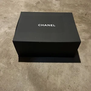 authentische Chanelbox - Bild 1 von 4