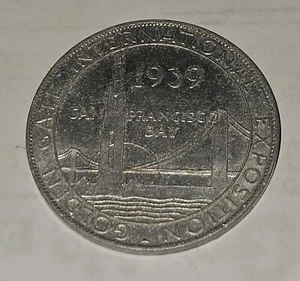 1939 Golden Gate International Expo Aluminum Medal #682 Union Pacific RR - Picture 1 of 2