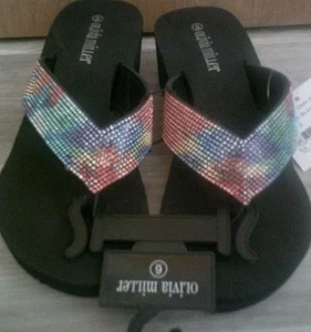 Olivia Miller Black Woman’s Flip Flop Sandals Size 6  Rhinestone Rainbow NWT - Picture 1 of 4