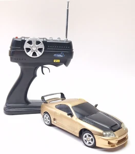 Coche con control remoto Rydz Toyota Supra MK4 PERSONALIZADO SIN PROBAR - Imagen 1 de 19