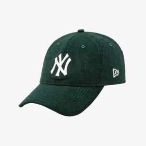 New Era MLB New York Yankees Corduroy Unstructured Ball Cap Dark Green, 2024 - Picture 1 of 7