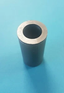 Espaciadores/sujetores de plástico de nylatrón gris OD 25,7 mm x ID 16,4 mm x 50,5 mm de longitud - Imagen 1 de 3