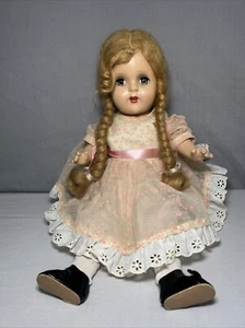 Muñeca de composición vintage de 15" sin marca - Imagen 1 de 11