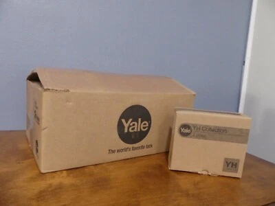 Yale YH Interior Hall Door Lever Handle Satin Chrome Silver D510W701 Case Of 12 - Image 1 of 4