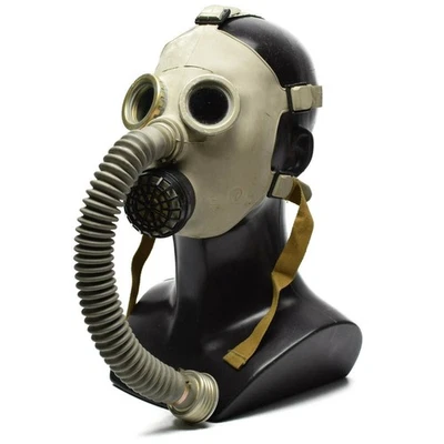 Soviet era ussr Gas Mask PDF-7. New original mask + hose respiratory child - Image 1 of 3