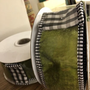 Reliant Apple Green Velvet Blue Gingham Double sided Wired Ribbon 2.5" Wide - Picture 1 of 3