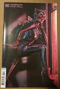Catwoman #25 (2020) Variant Cover - Picture 1 of 10