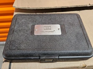 Tetragon Scientific DELTA-Press Pelletpresse Kit — FT-IR Probenvorbereitung - Bild 1 von 8