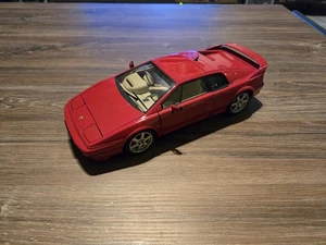 Lotus Esprit V8 - AutoArt - 1:18 - Foto 1 di 16