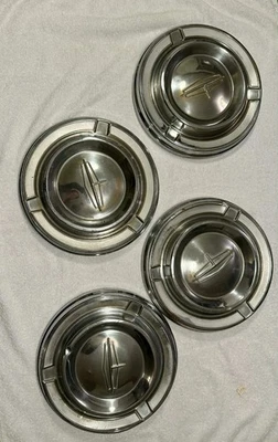 1962 Oldsmobile Dog Dish Hubcaps - Image 1 of 4