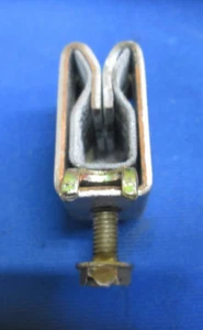 Milbank 100 o 200 Amp Meter Base Enchufe Lug - Imagen 1 de 5