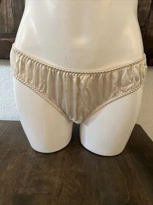 Винтажные шелковые трусики-бикини Hi Cut Leg Second Skin свободного покроя большого размера - Изображение 1 из 4