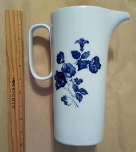 Suisse Langethal weiß mit blauem Blumenmuster 8" hoch Krug Schweiz Vintage - Bild 1 von 13