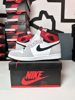 Air Jordan 1 Retro Gris Humo Alta Luz Talla 9 Foto 1 de 4