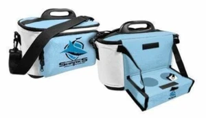 89028 CRONULLA SHARKS NRL LARGE INSULATED LUNCH COOLER BAG W DRINKS TRAY - Bild 1 von 1