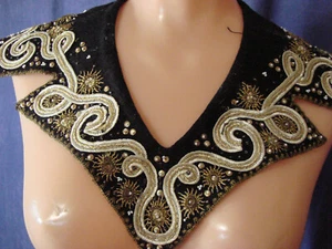Vintage Embroidered Black Felt Collar Gold Trim Soutache Elaborate VGC Beaded - Picture 1 of 6