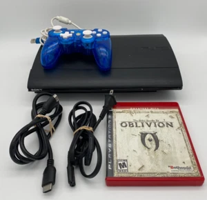 Paquete de consola de sistema Sony PlayStation 3 PS3 Super Slim 250 GB con Oblivion - Imagen 1 de 9