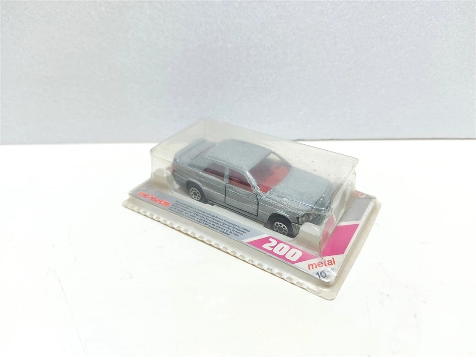 Mercedes-Benz 190E 2.3-16 - #231 Majorette serie 200 - Immagine 1 di 2