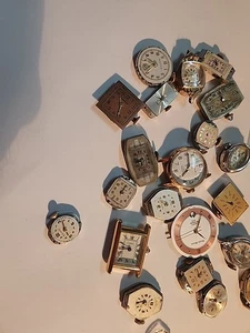 LOT OF VINTAGE WOMEN'S MECHANICAL SOME QUARTZ MOVEMENTS FOR REPAIRS - Picture 1 of 16
