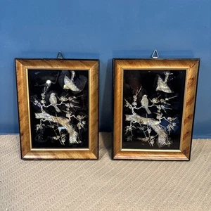 Juego de 2 obras de arte de pájaro madreperla con marco de madera vintage 4 X 6 hechas en Corea - Imagen 1 de 7