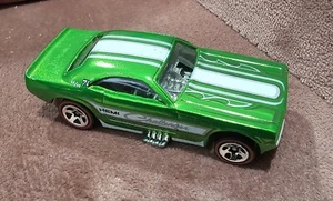 Hot Wheels Classics Series 3 Dodge Challenger Funny Car - Loose (Rare Green) - Picture 1 of 2