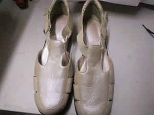 Naturalizer Women's Leather Upper Sandals Size 10M 478N66 - Picture 1 of 3