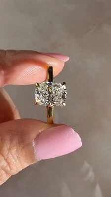 IGI- 1.50ct D/VVS2 Lab Grown Cushion Diamond Engagement Ring, 18K Yellow Gold - Image 1 of 4