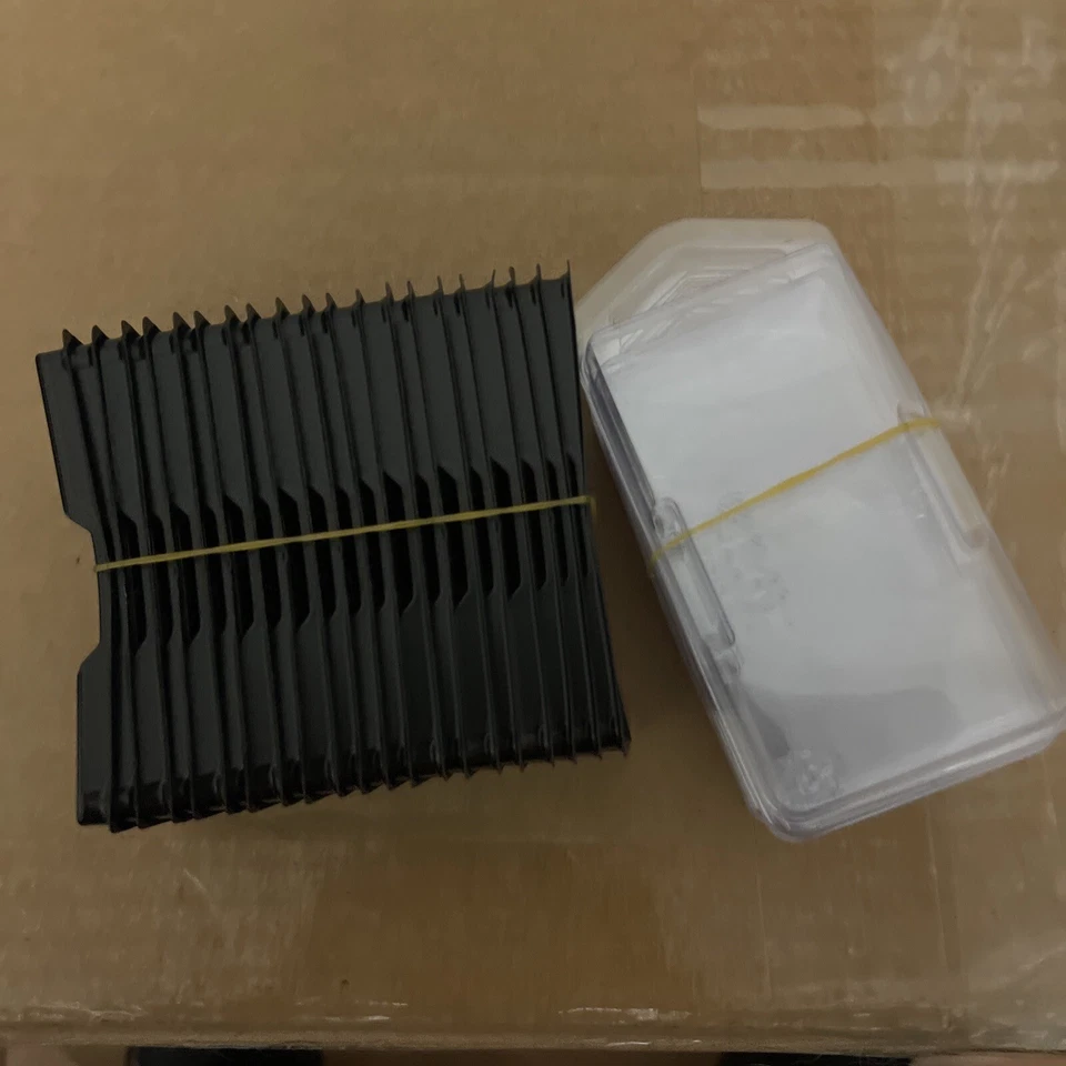 Memory ClamShell Case for SO-DIMM Modules DDR3 DDR4 - Lot of 10 - Image 1 of 1