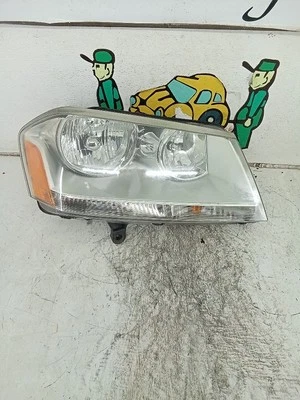 Dodge Avenger 2008 faros, lado del pasajero (RF)  Foto 1 de 2