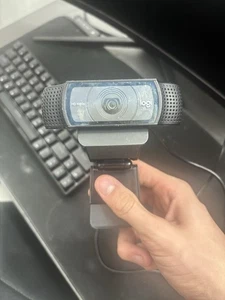 Kamera internetowa Logitech C920S 1080p HD Pro - czarna (960001252) - Zdjęcie 1 z 3