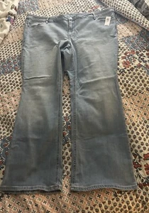 Women’s SZ 22 Short Old Navy Wow Mid-Rise Bootcut Jeans~NeW~Stretchy~ - Picture 1 of 12