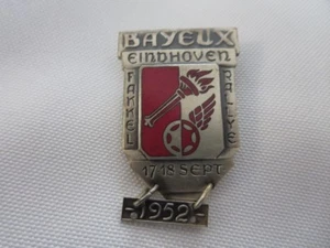 Vintage 1952 Bayeux Eindhoven Fakkel Rallye Car Rally Pin Badge with Date Bar - Picture 1 of 4