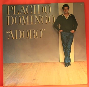 PLACIDO DOMINGO - ADORO - CBS 1982 - NM VINYL LP RECORD -T - Imagen 1 de 2