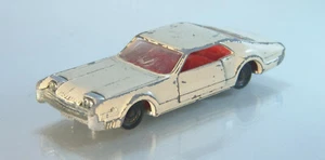Siku - Oldsmobile Toronado V. 267 - Bild 1 von 3